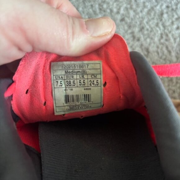 Brooks Pure Cadence 5 Running Shoes size 7.5 - Picture 6 of 6